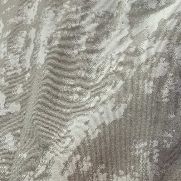 Mist Seamless Half-Zip Long-Sleeve! - Picture 8 of 10